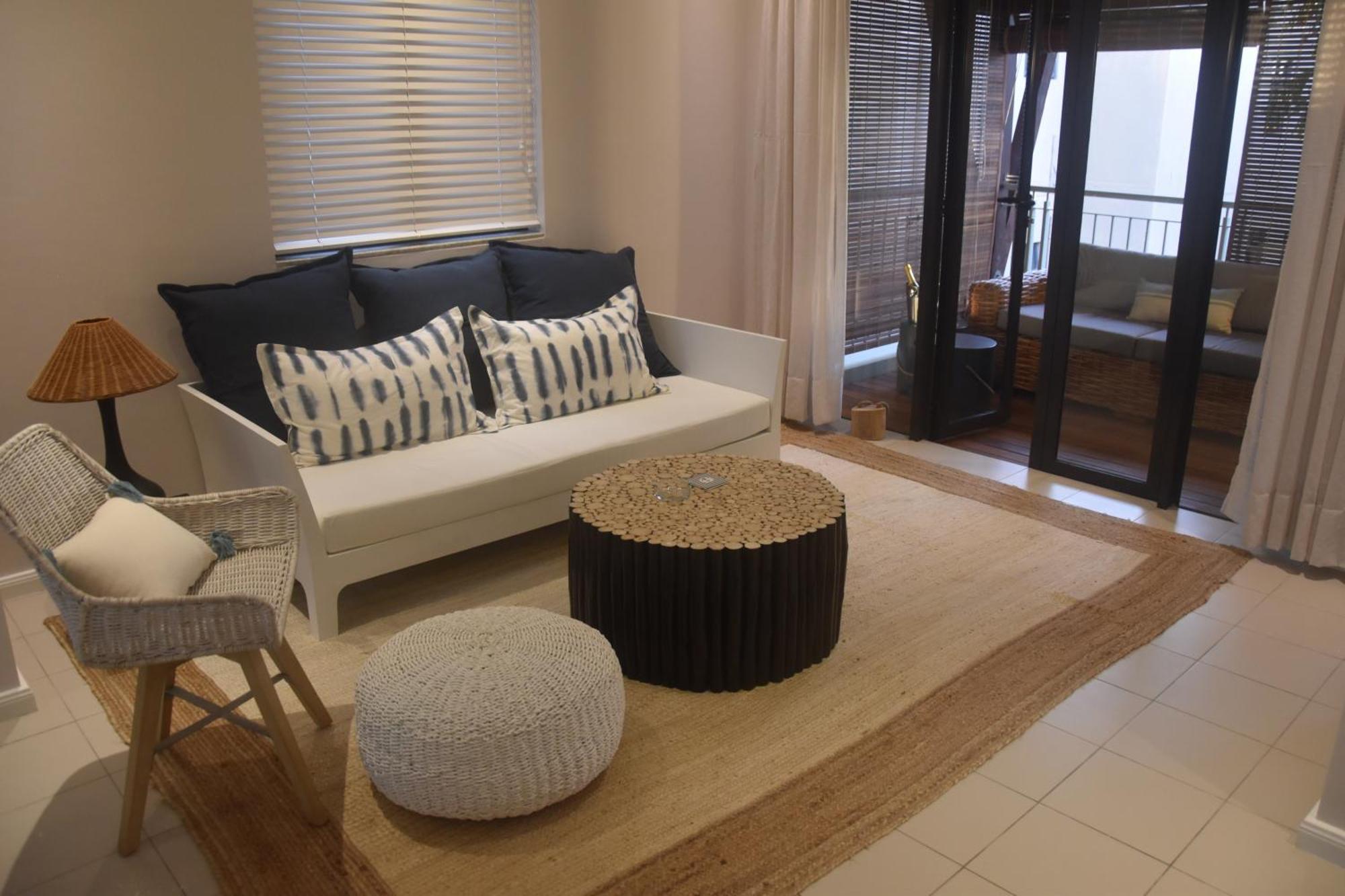 Blue Waves Beachfront Penthouse Flic-en-Flacq Esterno foto