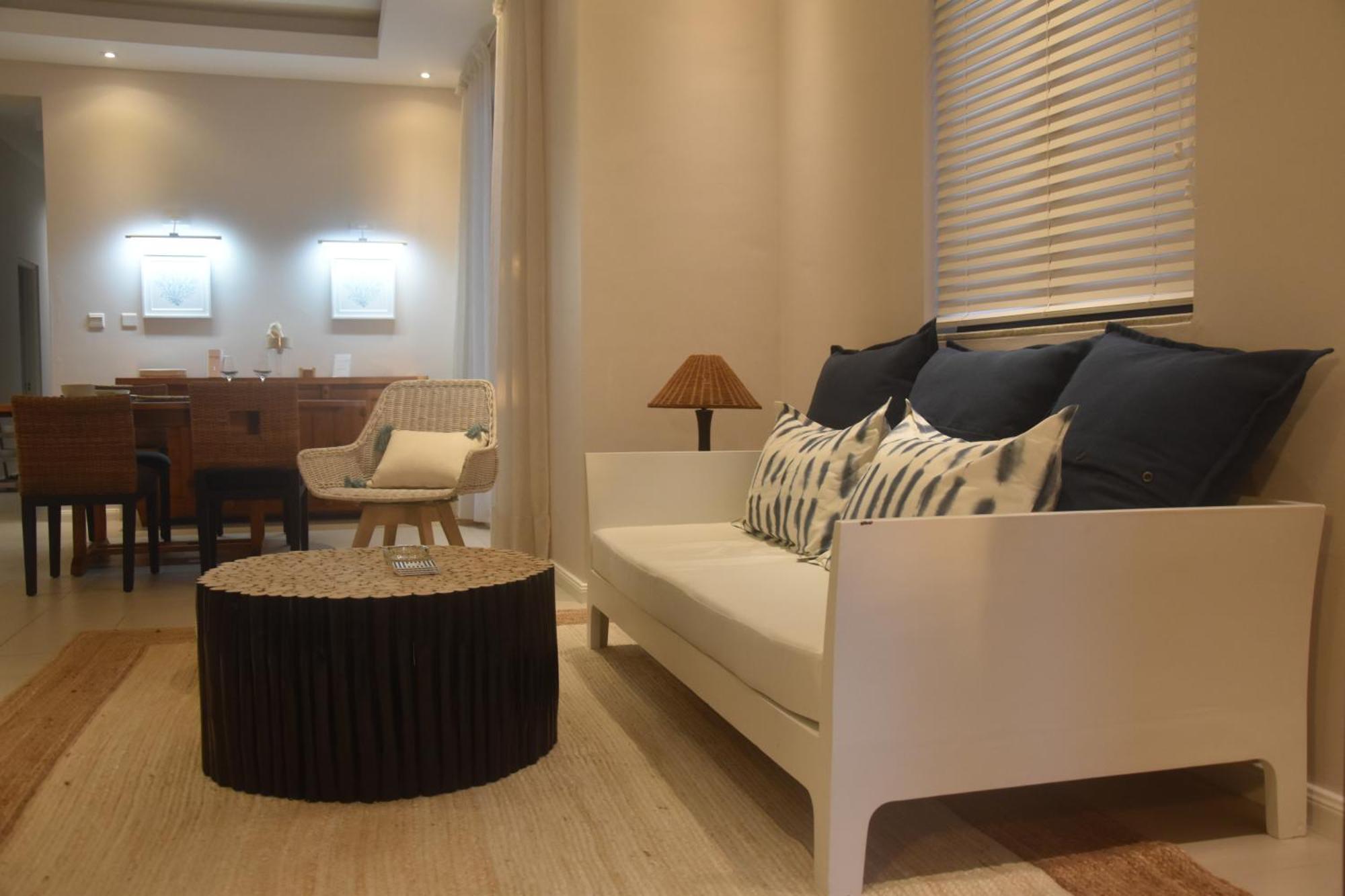 Blue Waves Beachfront Penthouse Flic-en-Flacq Esterno foto